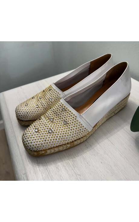 Stuart Weitzman Leather Stud & Rhinestone Embellished Wedges. Size 9 N. - Picture 3 of 7